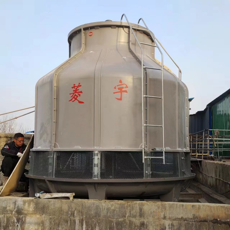 河南南陽菱宇2024款圓形逆流式玻璃鋼冷卻塔安裝到位